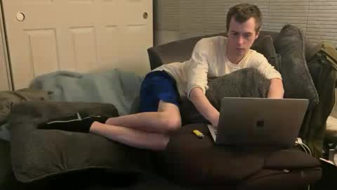 SlimnHungOH online show from 12/12/24, 01:53