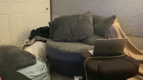 SlimnHungOH online show from 12/21/24, 11:24