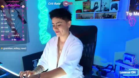 Snapshot of milley_rose chatting on 09/16/25, 10:00 Im girl my name is Johana online show from 09/16/25, 10:00