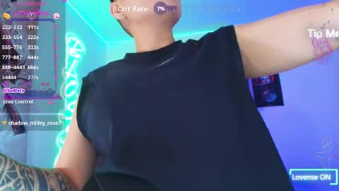 Snapshot of milley_rose chatting on 10/22/25, 10:31 Im girl my name is Johana online show from 10/22/25, 10:31