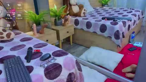 milleyjones_ online show from 11/18/25, 11:58