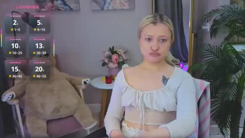 Millie online show from 10/12/25, 03:22