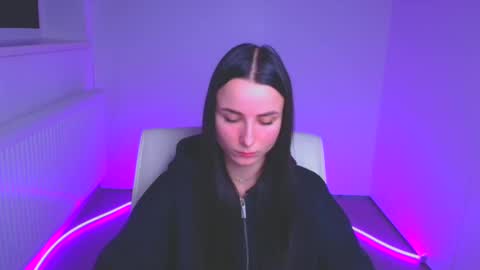 Snapshot of milly_liss chatting on 01/22/25, 03:18 Milly online show from 01/22/25, 03:18