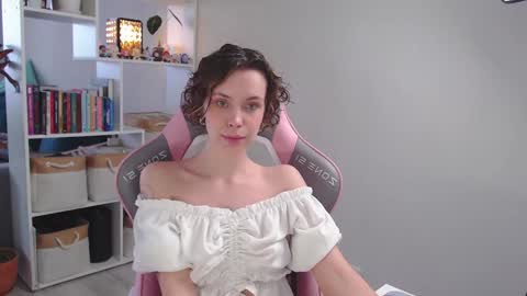 Milly online show from 01/25/25, 06:55