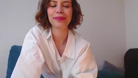 Milly online show from 09/22/25, 06:59