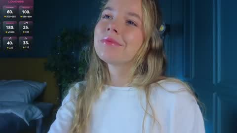 Milly    online show from 09/26/25, 06:39