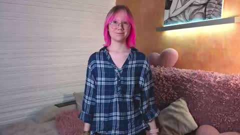 Milly online show from 11/10/25, 08:02