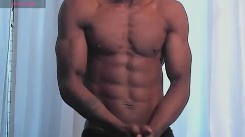 Snapshot of miltonn_jakee chatting on 01/22/25, 04:44 Miltonn online show from 01/22/25, 04:44