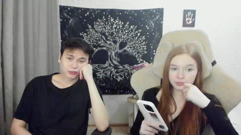 Snapshot of milymi_ chatting on 01/15/25, 08:26 Milena and Jasper online show from 01/15/25, 08:26