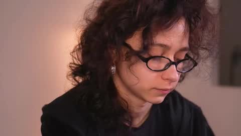  IRIS  online show from 11/22/25, 07:40