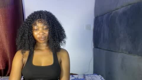 mimi online show from 11/04/25, 02:27