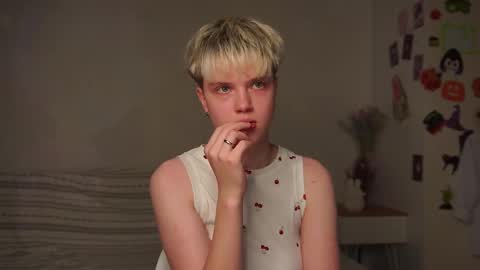 Sonya online show from 11/07/25, 02:06