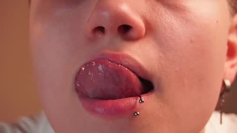 Sonya online show from 11/15/25, 02:13