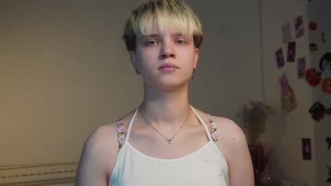 Sonya online show from 11/21/25, 01:43