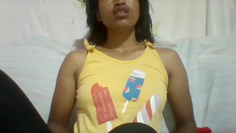 Snapshot of mimisexy295320 chatting on 12/02/24, 05:37 mimisexy295320 online show from 12/02/24, 05:37
