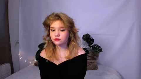 hi Im Mina  online show from 03/02/25, 01:15