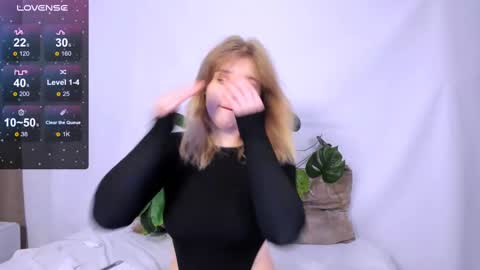 hi Im Mina  online show from 03/05/25, 05:40