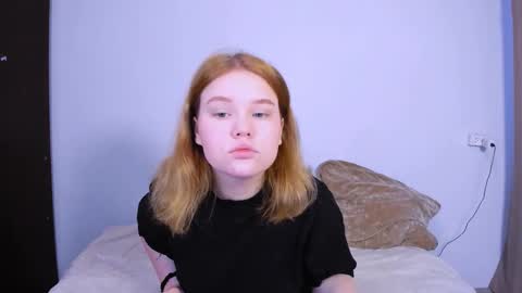 hi Im Mina  online show from 09/09/25, 02:00