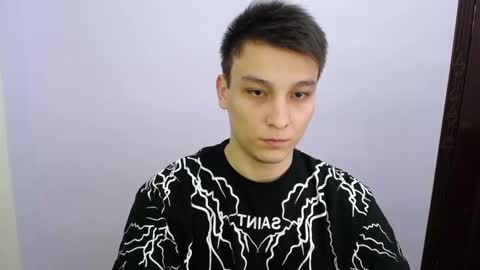 MINATO online show from 03/03/25, 02:59