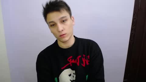 MINATO online show from 03/05/25, 10:22