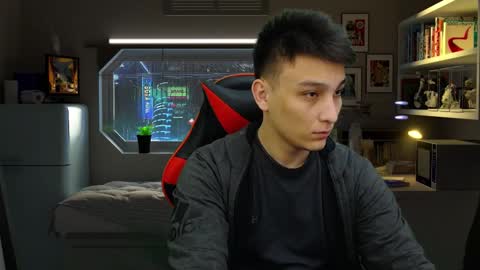 MINATO online show from 10/08/25, 10:57