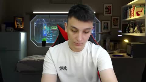 MINATO online show from 10/31/25, 08:04