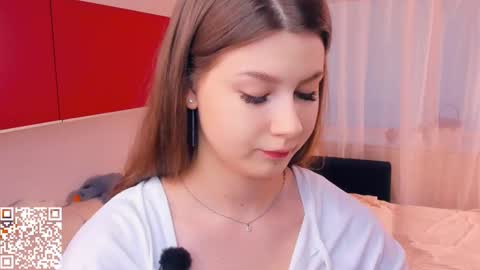 Mindi online show from 11/08/25, 07:19