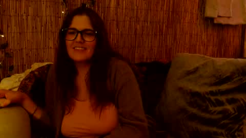 Snapshot of mindymounds chatting on 10/26/25, 11:38 Mindy online show from 10/26/25, 11:38