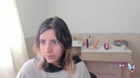 Snapshot of minefoxy2 chatting on 09/09/25, 06:29 Amber online show from 09/09/25, 06:29