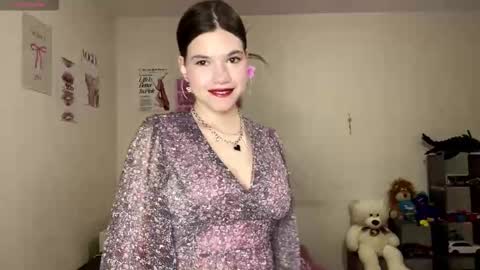 Amelia online show from 11/09/25, 11:08