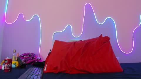 Mingie online show from 02/13/25, 02:42