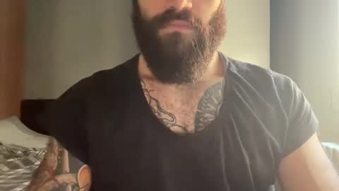 Snapshot of mingo_in_wonderland chatting on 10/25/25, 09:06 Lance online show from 10/25/25, 09:06