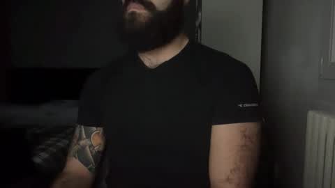 Snapshot of mingo_in_wonderland chatting on 10/29/25, 09:49 Lance online show from 10/29/25, 09:49