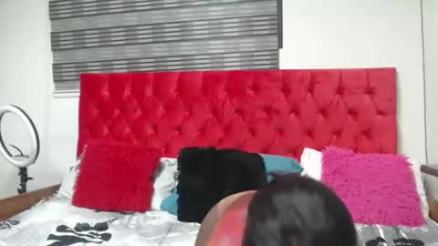 mini_bat online show from 09/16/25, 06:42