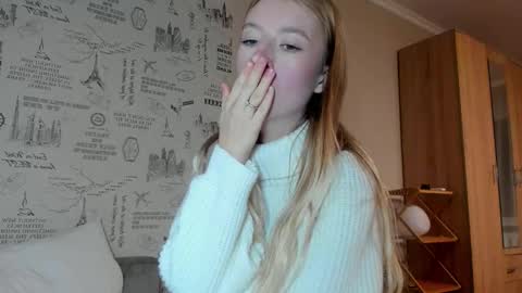 Amelia online show from 10/12/25, 07:57