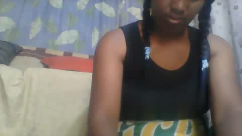 Snapshot of minie4tina chatting on 12/11/24, 06:25 Minie4Tina online show from 12/11/24, 06:25