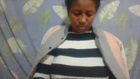 Snapshot of minie4tina chatting on 03/10/25, 03:56 Minie4Tina online show from 03/10/25, 03:56