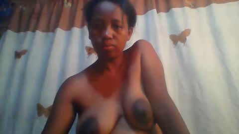 Minie4Tina online show from 10/21/25, 07:09