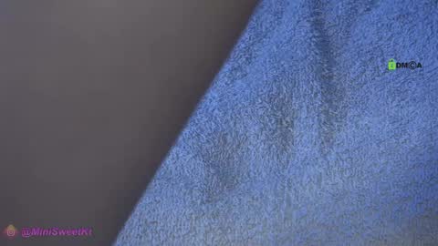 Snapshot of minisweetkt chatting on 09/24/25, 05:00 Kate online show from 09/24/25, 05:00