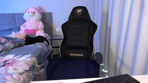 Snapshot of minisweetkt chatting on 11/01/25, 05:31 Kate online show from 11/01/25, 05:31