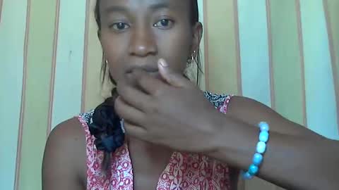 Snapshot of minouch211907 chatting on 02/08/25, 11:12 minouch211907 online show from 02/08/25, 11:12