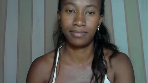 Snapshot of minouch211907 chatting on 02/12/25, 10:37 minouch211907 online show from 02/12/25, 10:37