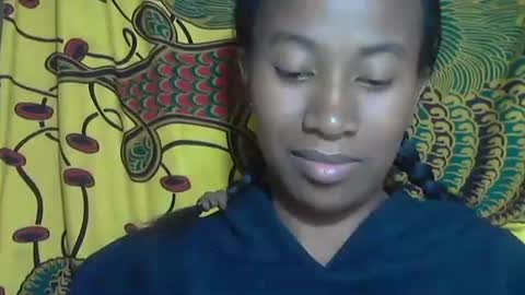 Snapshot of minouch211907 chatting on 10/18/25, 08:42 minouch211907 online show from 10/18/25, 08:42