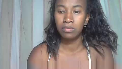 Snapshot of minouch211907 chatting on 10/26/25, 03:29 minouch211907 online show from 10/26/25, 03:29