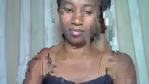 Snapshot of minouch211907 chatting on 11/03/25, 03:13 minouch211907 online show from 11/03/25, 03:13