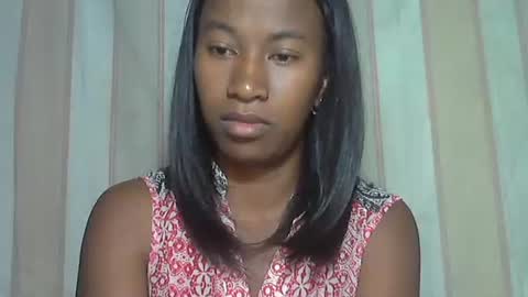 Snapshot of minouch211907 chatting on 11/28/25, 02:47 minouch211907 online show from 11/28/25, 02:47