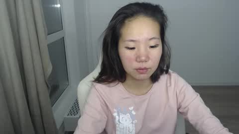 Snapshot of mira_g chatting on 03/10/25, 04:14 mira_g online show from 03/10/25, 04:14