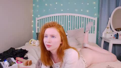 Snapshot of mira_glace chatting on 03/01/25, 03:16 Mira3 online show from 03/01/25, 03:16