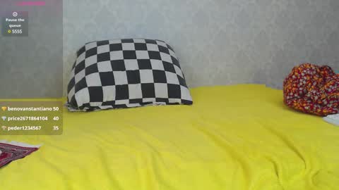 mira_one_ online show from 02/13/25, 03:24