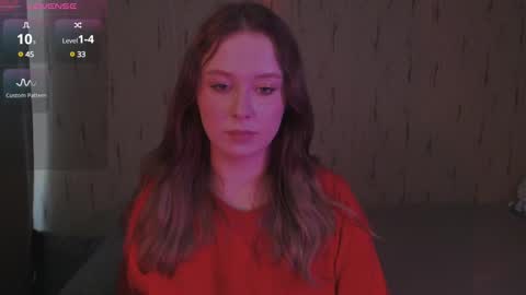 Snapshot of miranadevl chatting on 03/11/25, 01:56 Kira online show from 03/11/25, 01:56